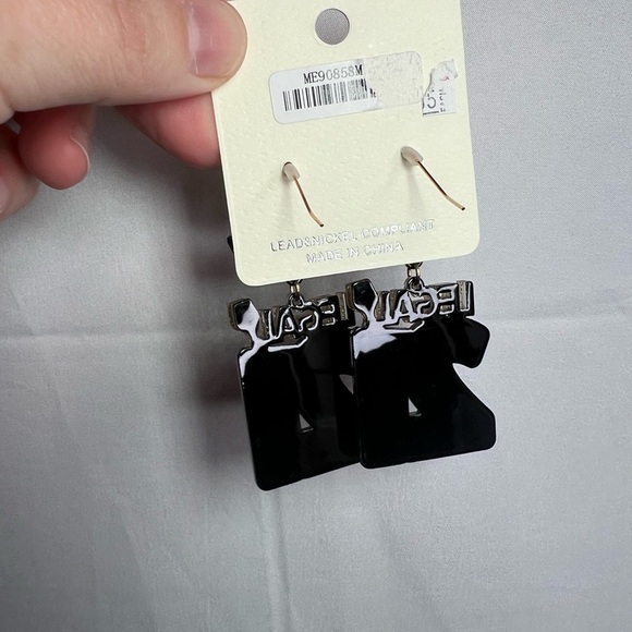 ITS Sense Fashion Dangle Earrings Finally Legal 21 NWT for pierced ears - Picture 3 of 6